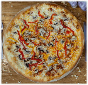 Pizza Bolognese w Slice of Heaven